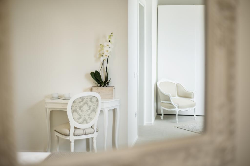 Riviera Carducci Rooms Peschiera del Garda Eksteriør bilde