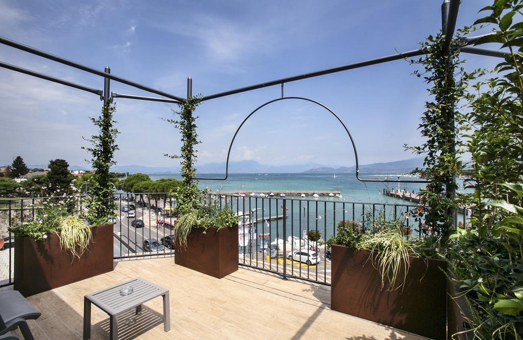 Riviera Carducci Rooms Peschiera del Garda Eksteriør bilde